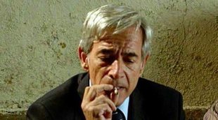 La historia del tabaco en la televisión española: de mejor aliado en las tertulias a ocultarlo con trucos