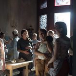 Nora Navas, Nausicaa Bonnin y Natalia de Molina en 'La luz de Elna'