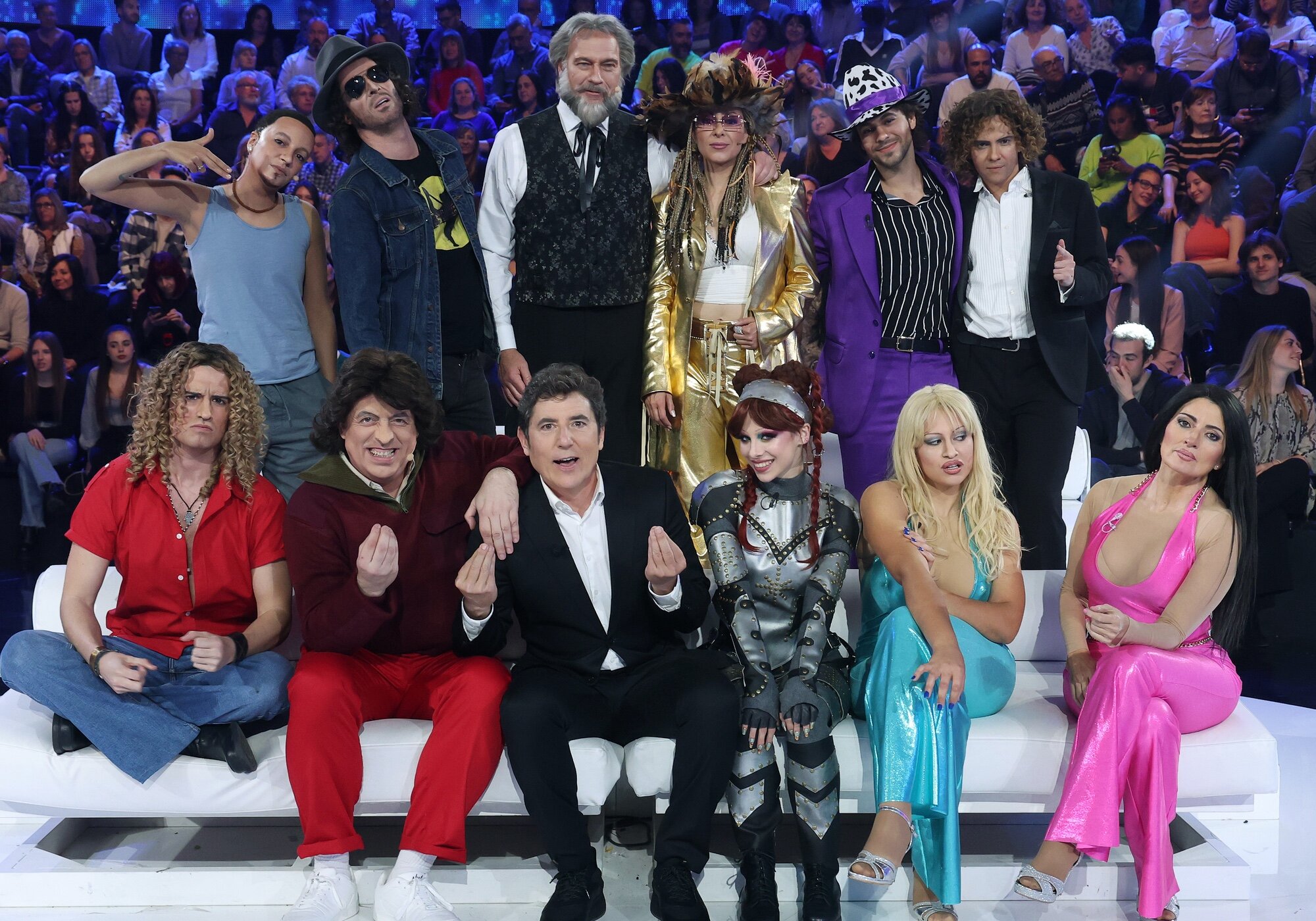 Todos los concursantes en la Gala 7, donde ve a los dos David Bisbal
